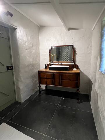 Gilvarry Cottage gallery image 4