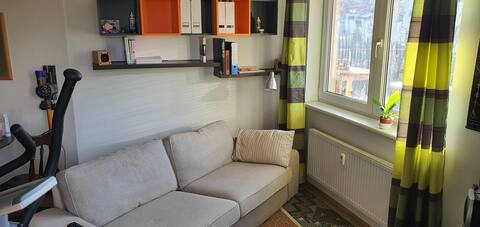 Popular Airbnb listing: Great apartment with a large terrace in Vysočany