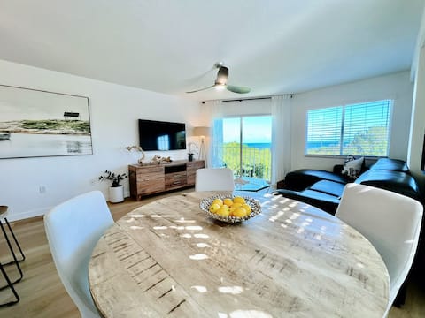 BEAUTIFULLY DESIGNED OCEANFRONT CONDO