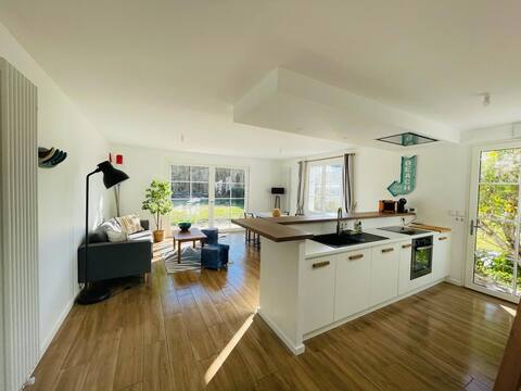 Rare gem - Terrace - Parking - Walking distance to beach