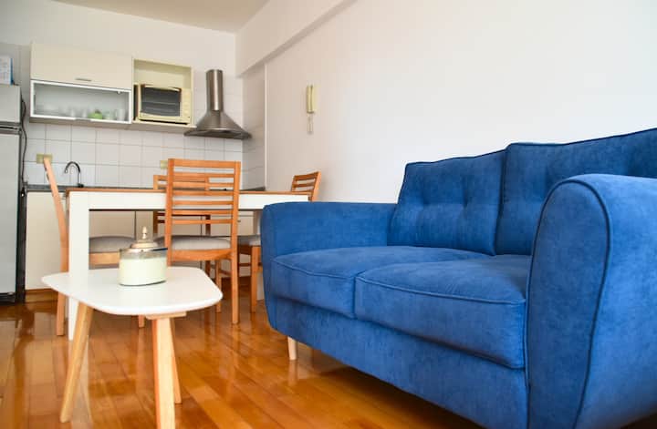 Departamento monoambiente con vista al jardín en Villa Urquiza
