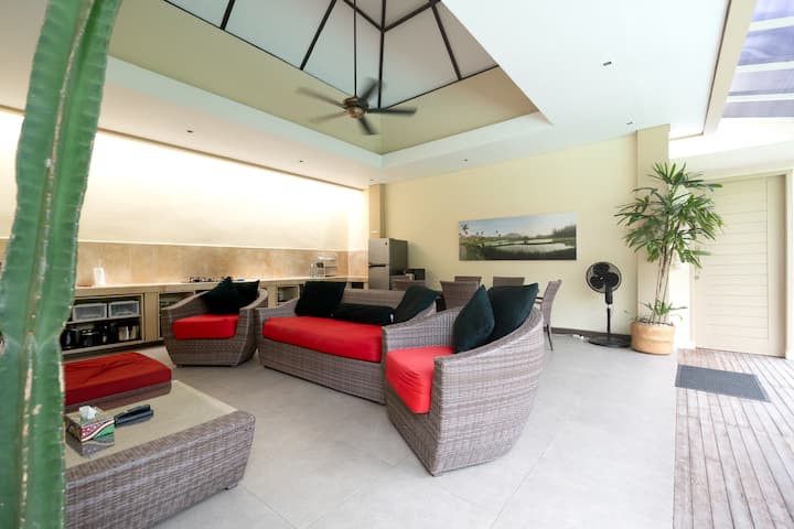 Seminyak Center - 2bd Villa 1 - Denpasar