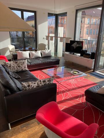 130 sqm with a view on Mauer Park gallery image 2