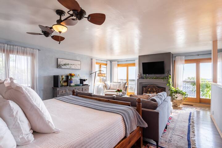 Saddle Peak Buddha House – Malibu Oceanview Escape gallery image 5