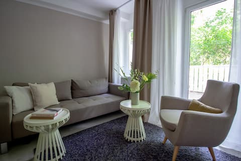 Beliebte Airbnb-Anzeige: Big Apartment in trendy quarter in Sternschanze