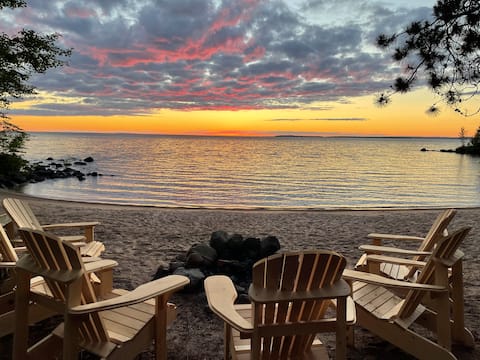 Sandy Shores Lake House - Good Vibes&Amazing Space
