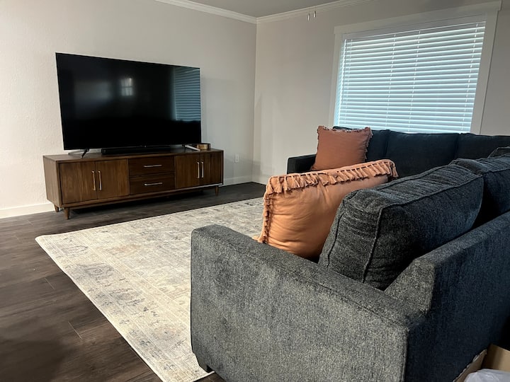 Casa Barcelona - New Braunfels, TX