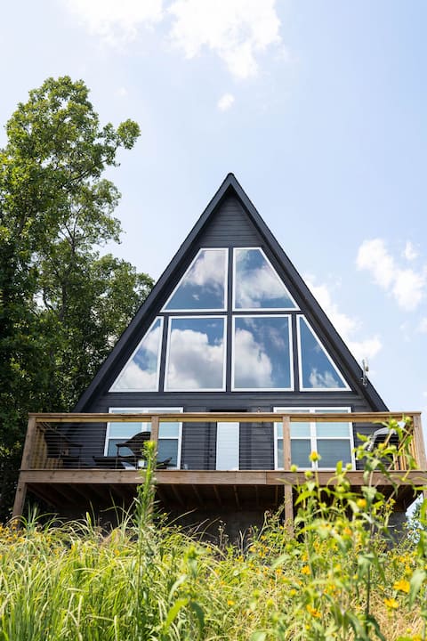 Seven Hollows A-Frame on Petit Jean Mountain