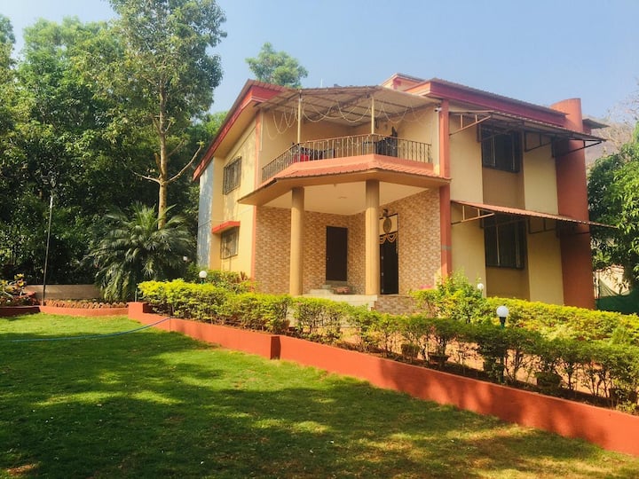 Luxury 3 BD Villa - Anmol at Girivan