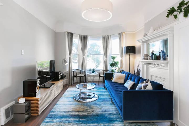 Period Charms and Garden Oasis in San Francisco