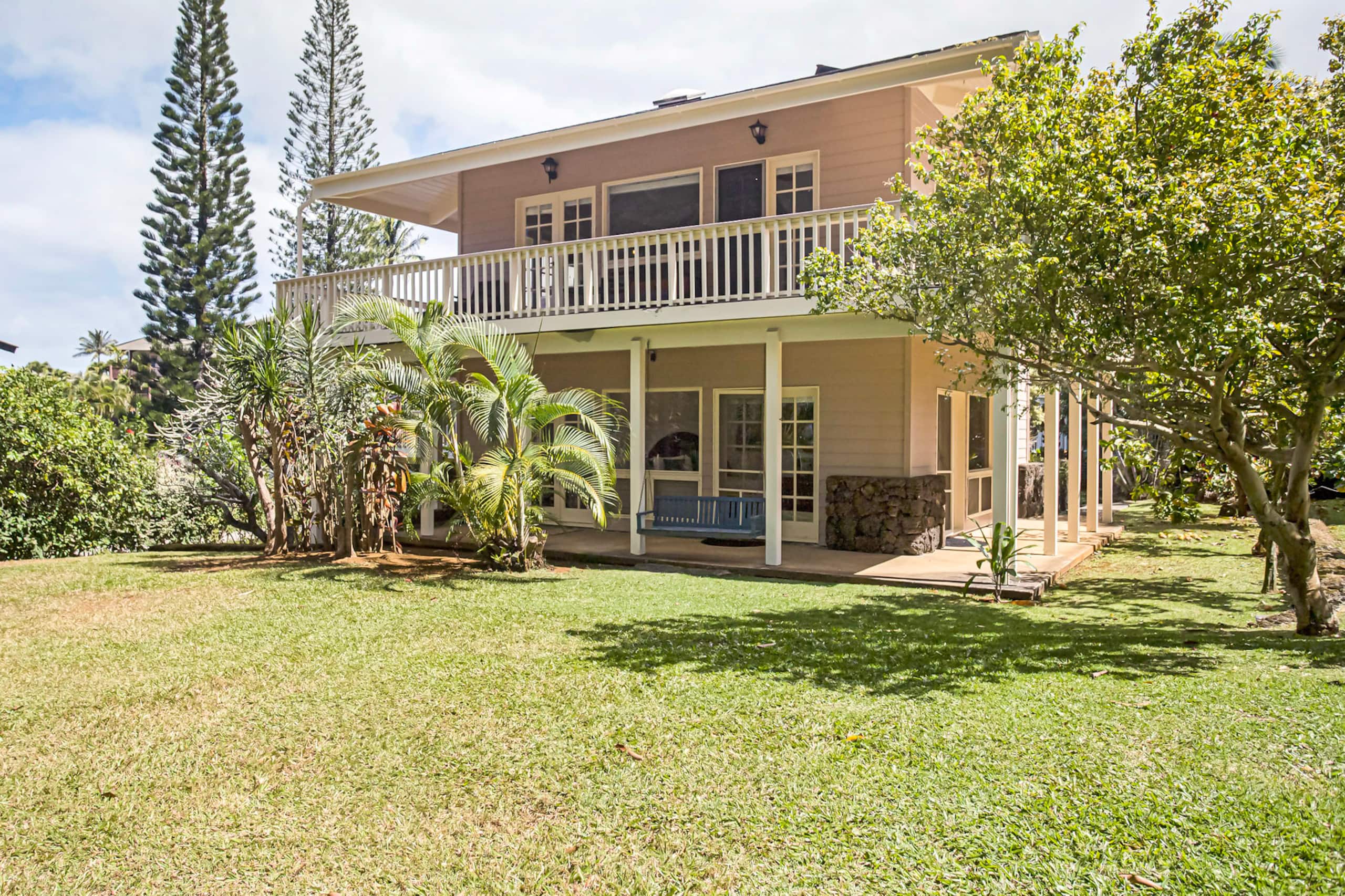 Home in Princeville · ★4.8 · 2 bedrooms · 3 beds · 2.5 private baths - Image 37