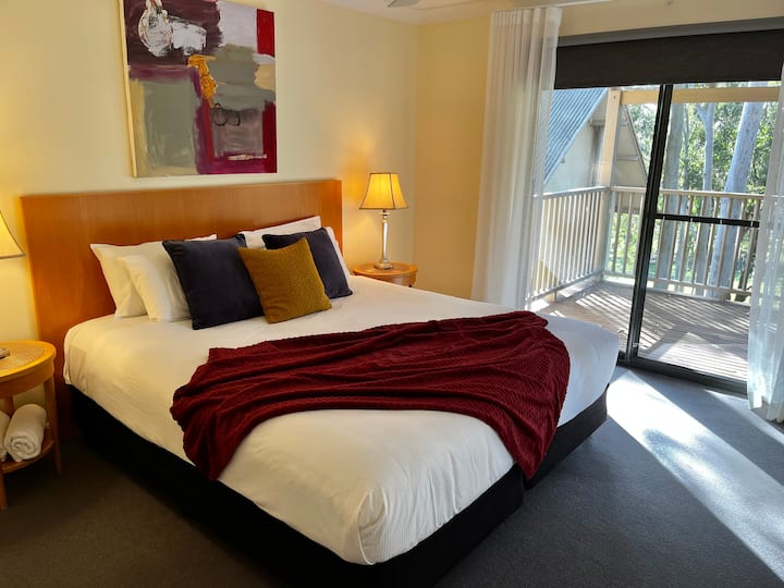 ห้องนอน 3 (ชั้นบนสุด)