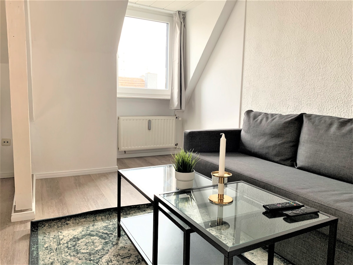 Popular Airbnb listing: University Hospital - Central location of Holsterhausen in Holsterhausen