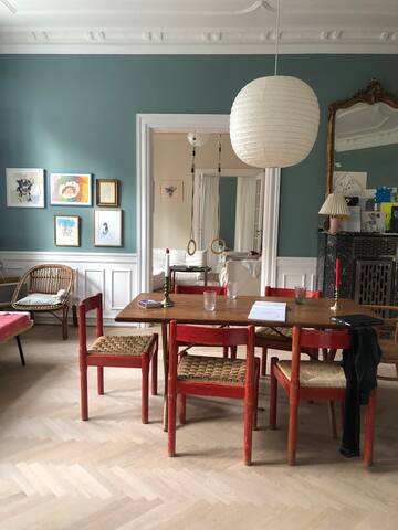 200 m2 design herskabslejlighed tæt på havnebad gallery image 3