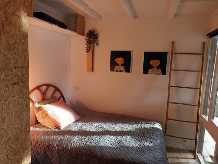 Dhomë gjumi 2