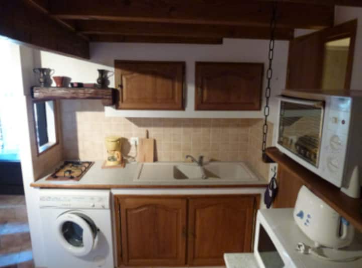 Petite Grange Pour Amoureux De Randonnées - Auzat