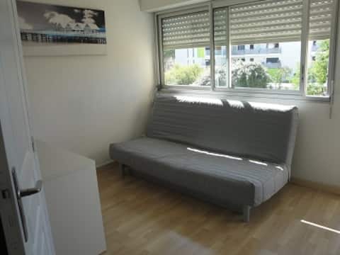 Propriété Airbnb réussie: Beach apartment - Port des Minimes. Garden view à La Rochelle