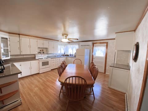 Peaceful Acres- Minutes to 7-points Raystown Lake