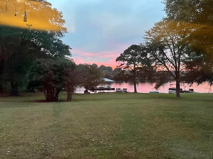 Lake Bowen Vacation Rentals Airbnb