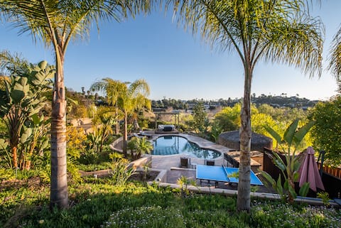 Surreal Lux Escape w/ Views: Game Room/Pool & SPA