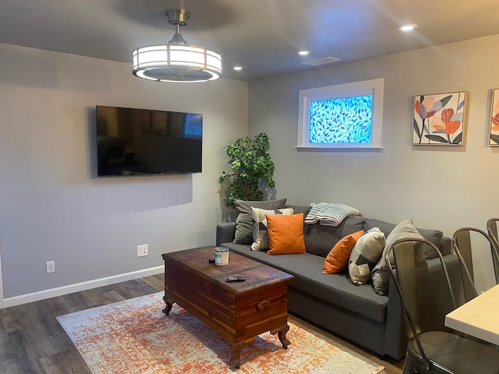 Cozy 1 Bedroom Cottage - Alameda, CA
