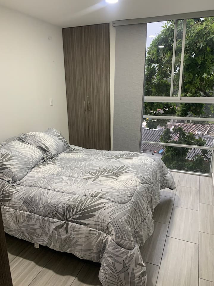 غرفة النوم 2