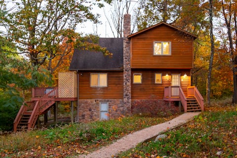 Sherando Cabin-3+ BR w/ Hot Tub