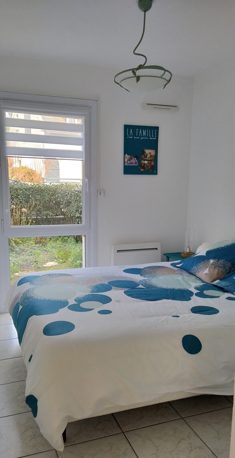 Záhradná izba
Dvojposteľ 160 x 200 cm
Skriňa
