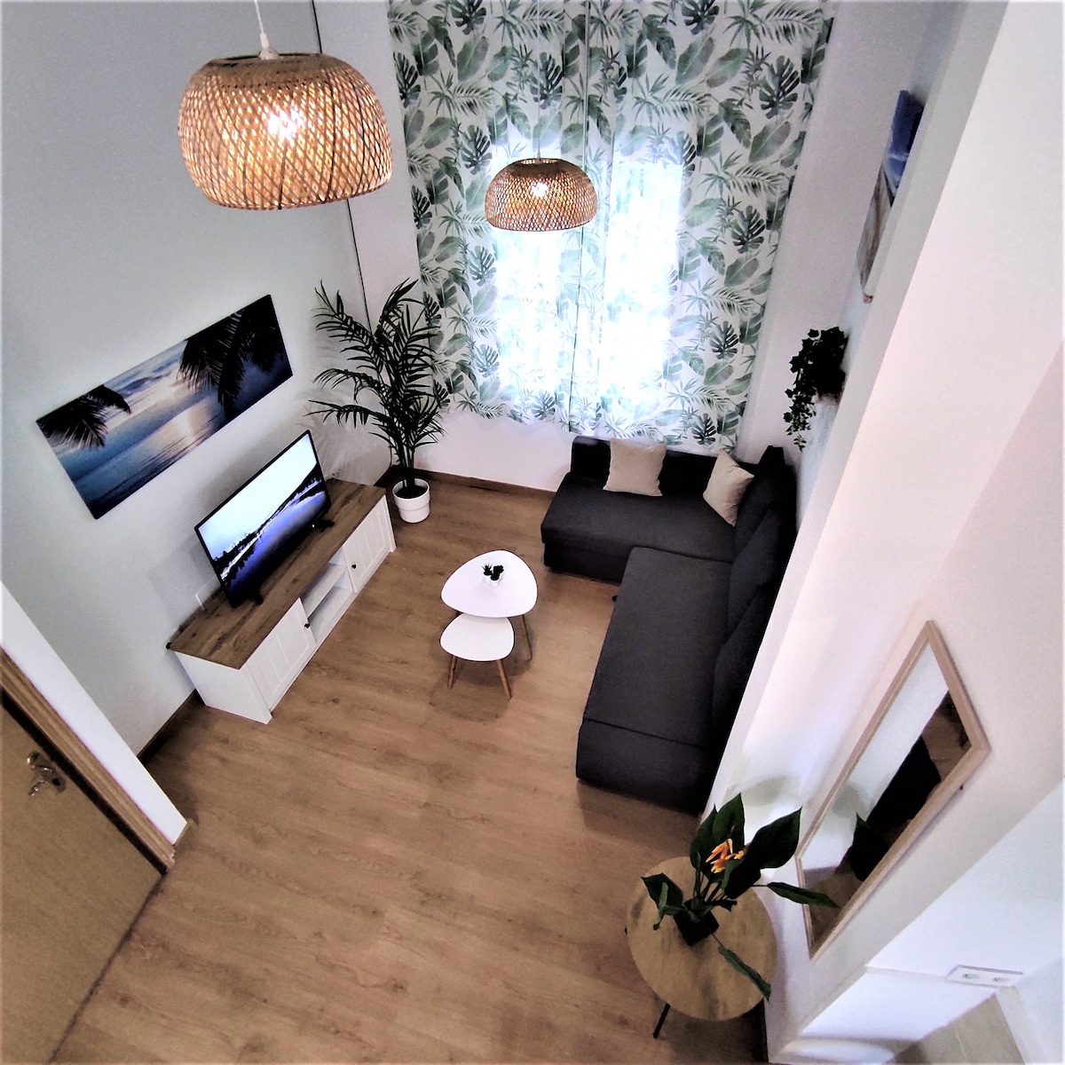 Top performing Airbnb: Lagunillas Arts District in Lagunillas