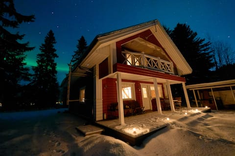 Iisland Uoma Your Riverside Cabin and Sauna