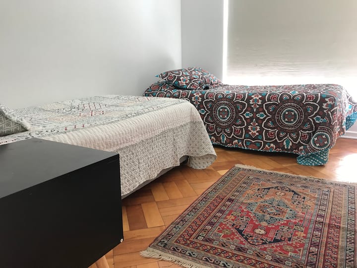 Chambre 2, avec deux lits simples