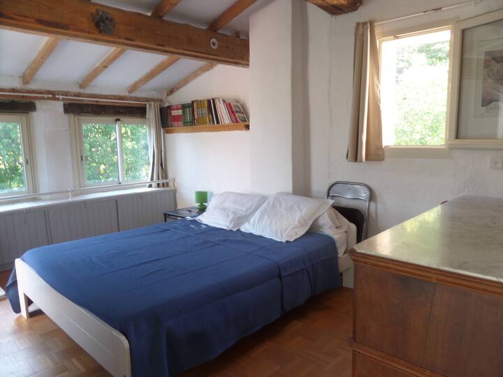 Razina 2: spavaća soba 2, krevet 160 cm