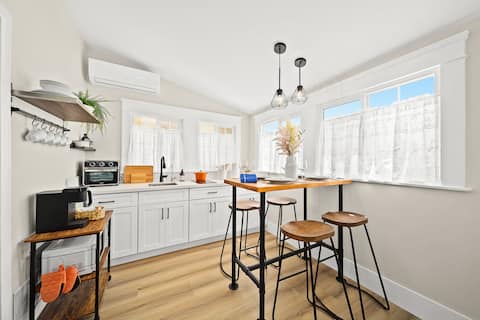 Cozy 2 bedrooms near downtown LA