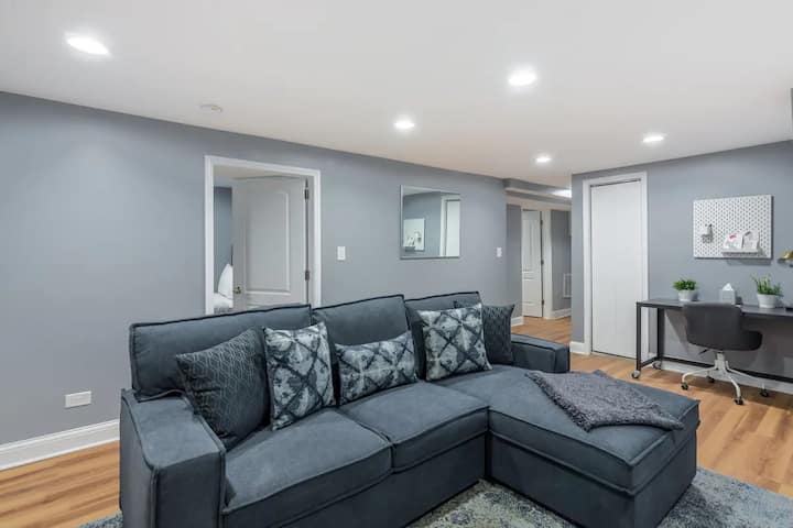 Се наоѓа во подрумот 