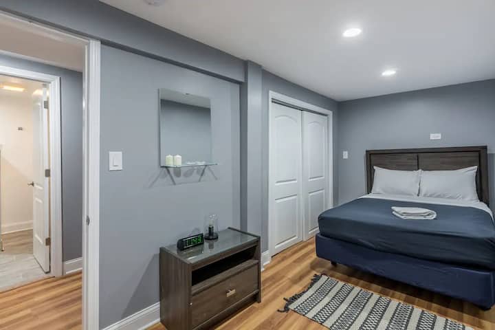 Се наоѓа во подрумот 