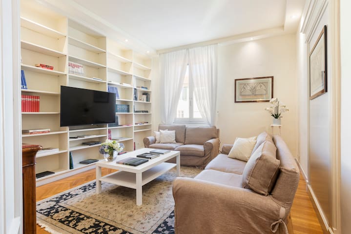 Luxury Signoria By MMega