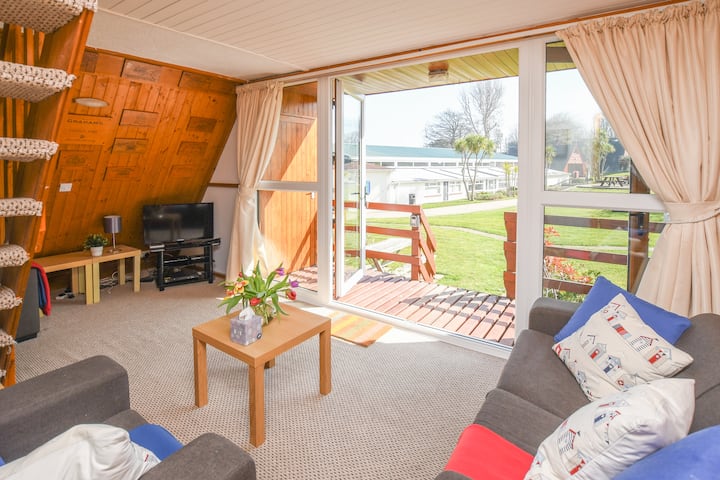 Chalet 83 Kingsdown Holiday Park - Dover