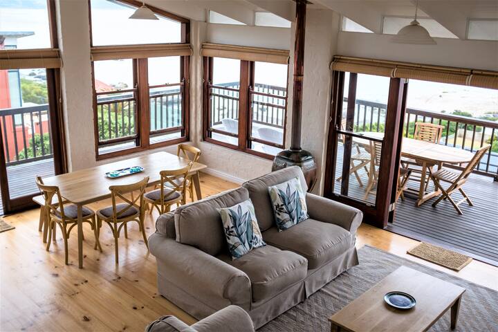 Boulders Beach Lookout Apartment gallery image 3