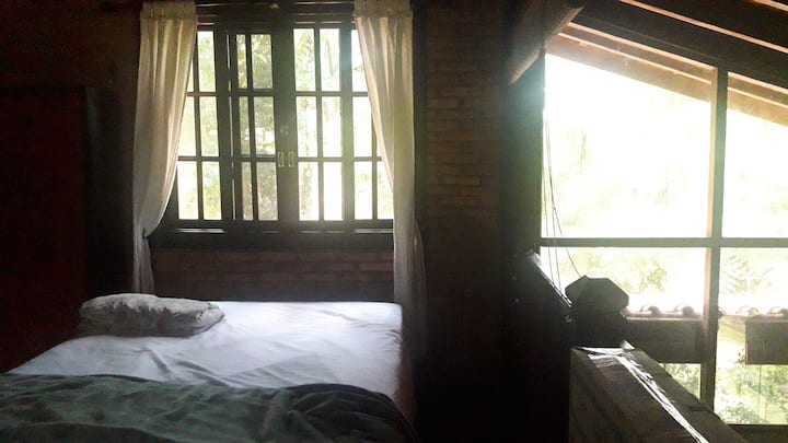 Sebule/chumba cha kulala cha mezzanine 