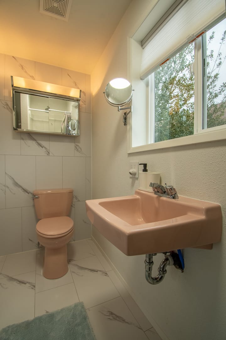 Cozy Apartment Near Lake Stevens - Marysville, WA