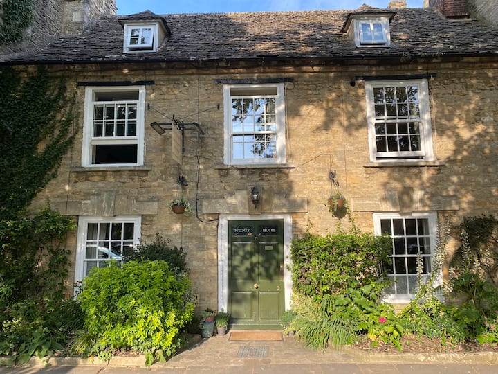 Witney Holiday Rentals & Homes England, United Kingdom Airbnb