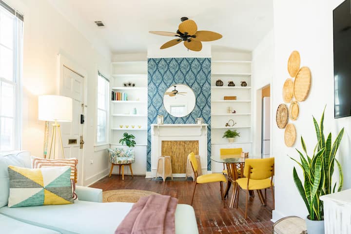 Boho Bungalow - South Historic District - Savannah, GA