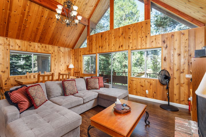 Relaxing Cozy Cabin- Lake Arrowhead - San Bernardino, CA