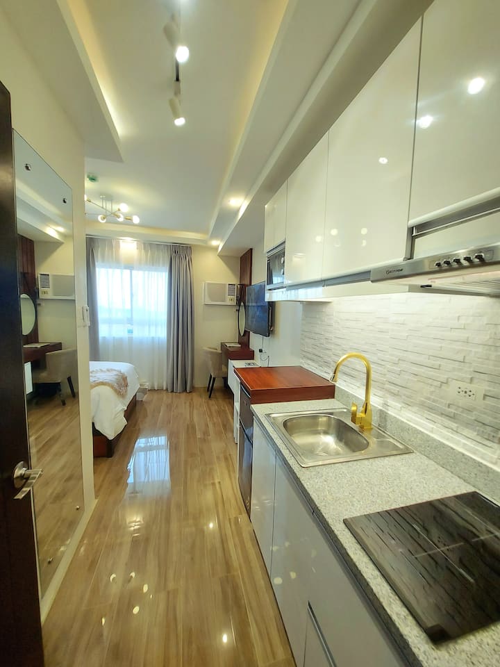New Studio Unit: Staycation +View @City Center - Cagayán de Oro