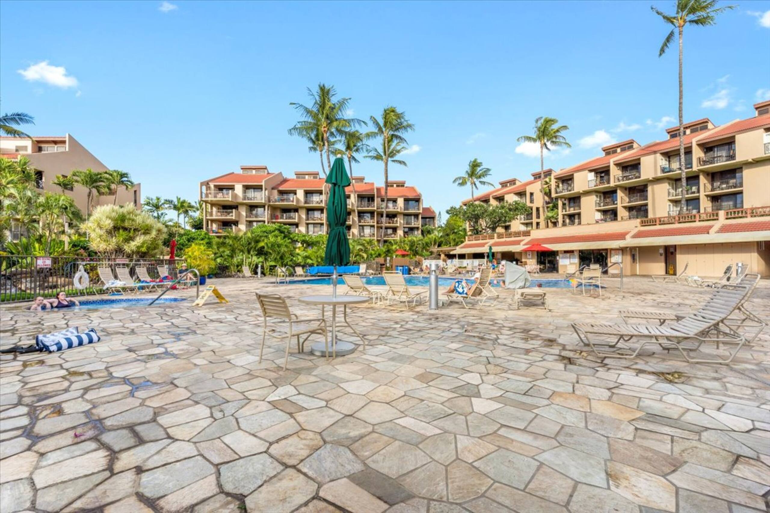 Home in Kihei · ★4.98 · 1 bedroom · 2 beds · 2 baths - Image 47