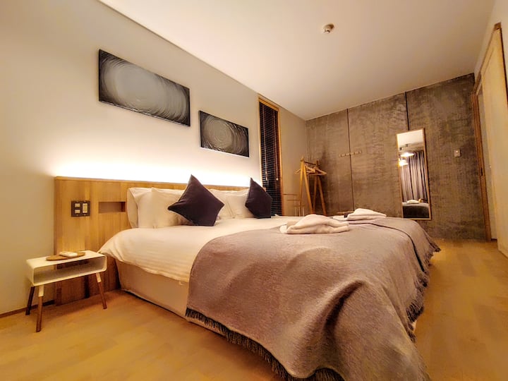 غرفة النوم 2