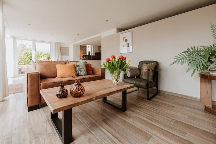 Guesthouse  Maastricht Met Prive Parkeerplaats. - Maastricht