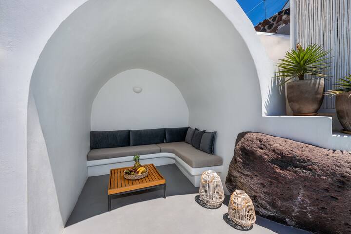 Luxury 3 bdr villa with heated plunge pool gallery image 4