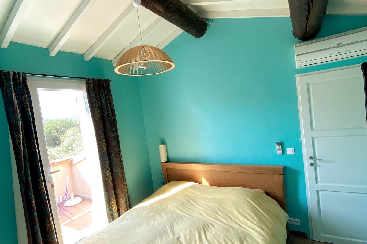 Შამბრე 2
‑ ლიტრიანი დიდი ზომის