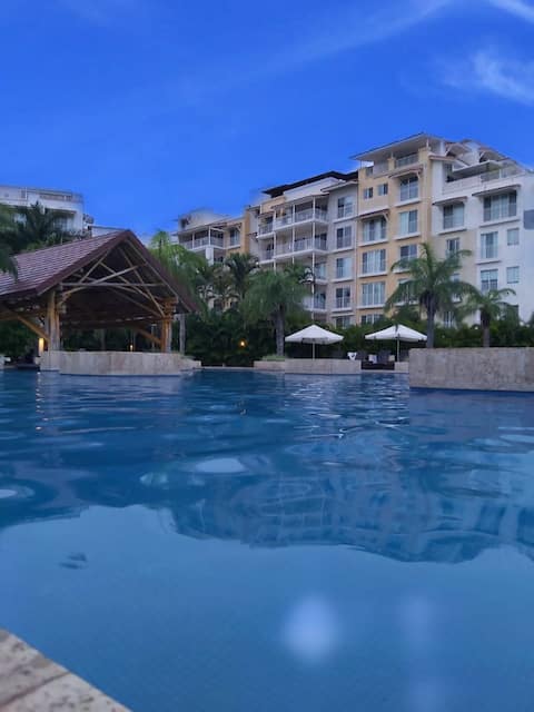 Exclusive apartment steps from the sea in Puntarena